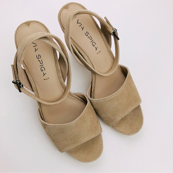 NWOT Via Spiga Piper Ankle Strap Suede Sandals - Picture 3 of 9